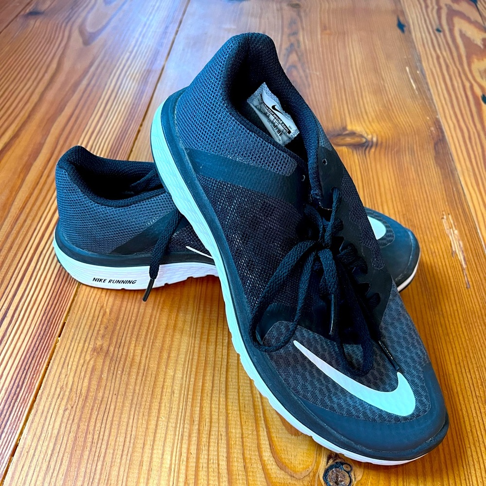 Nike Running Fitsole Black Sneakers